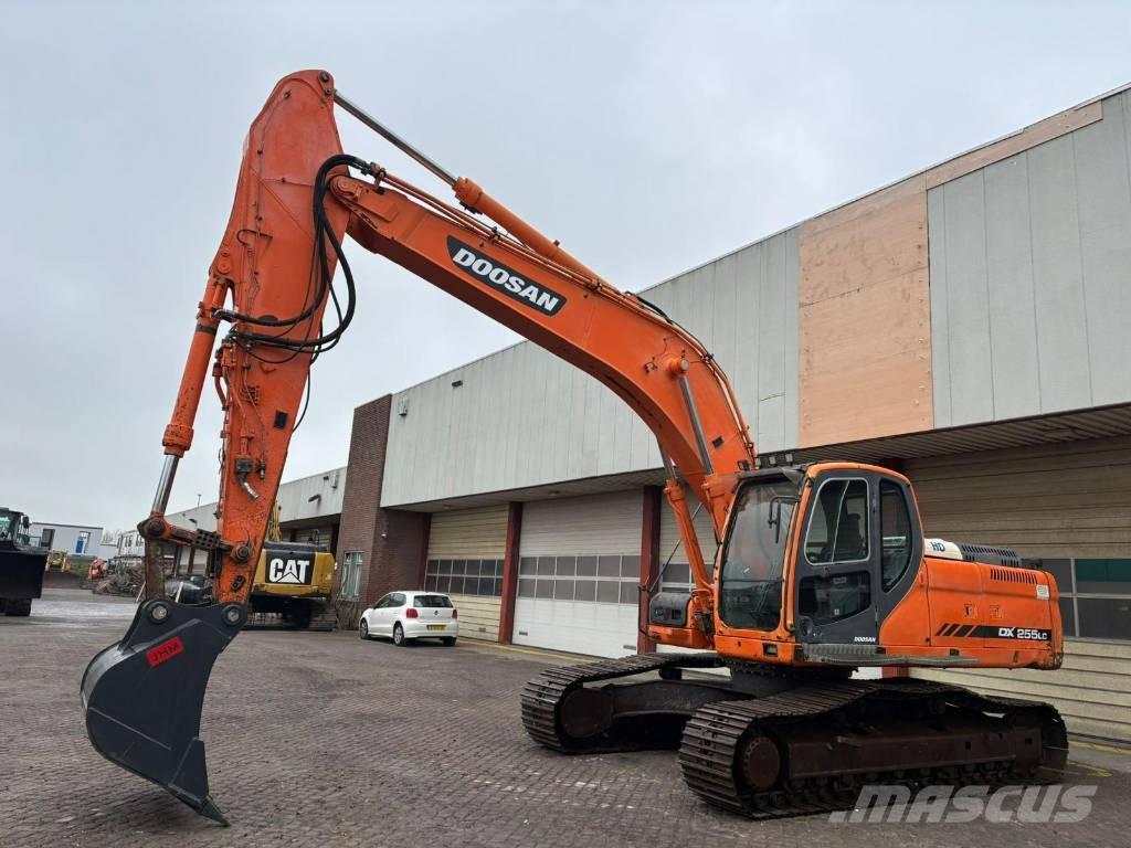 Doosan DX 255 LC Excavatoare pe șenile
