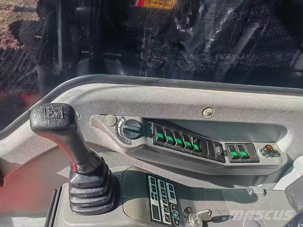 Volvo 290 Excavatoare pe șenile
