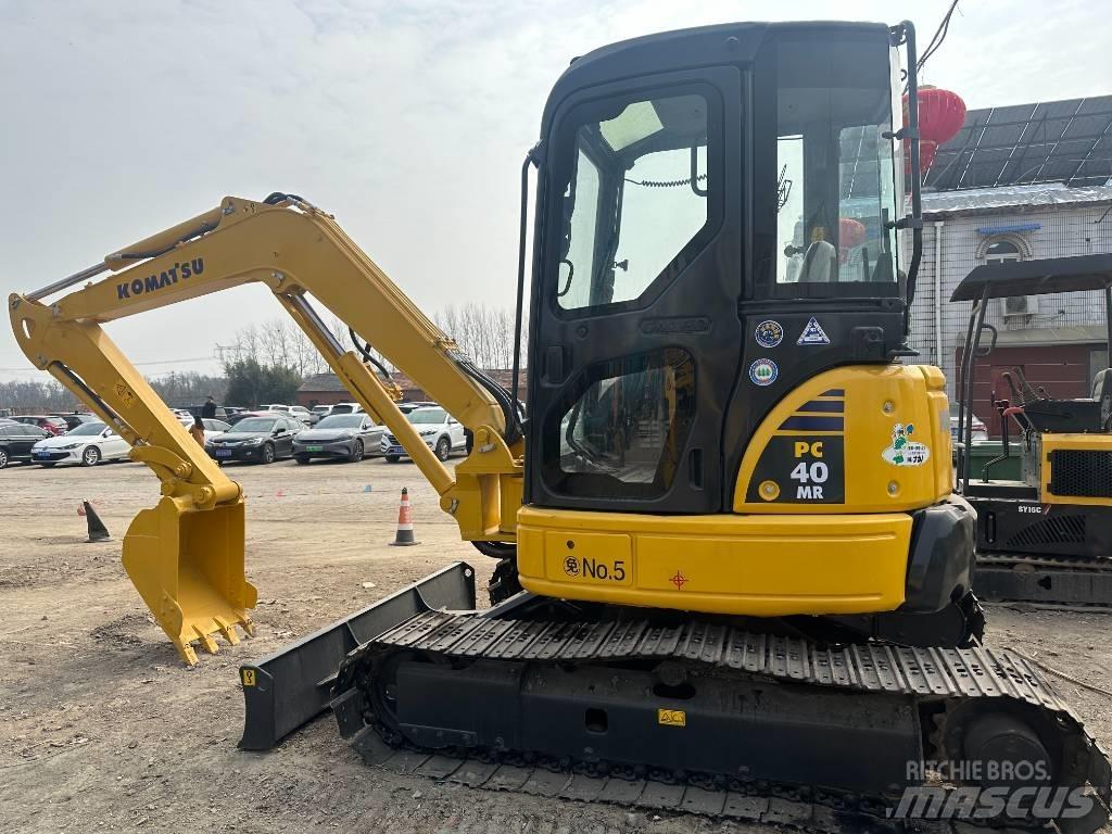 Komatsu 40MR Excavatoare pe șenile
