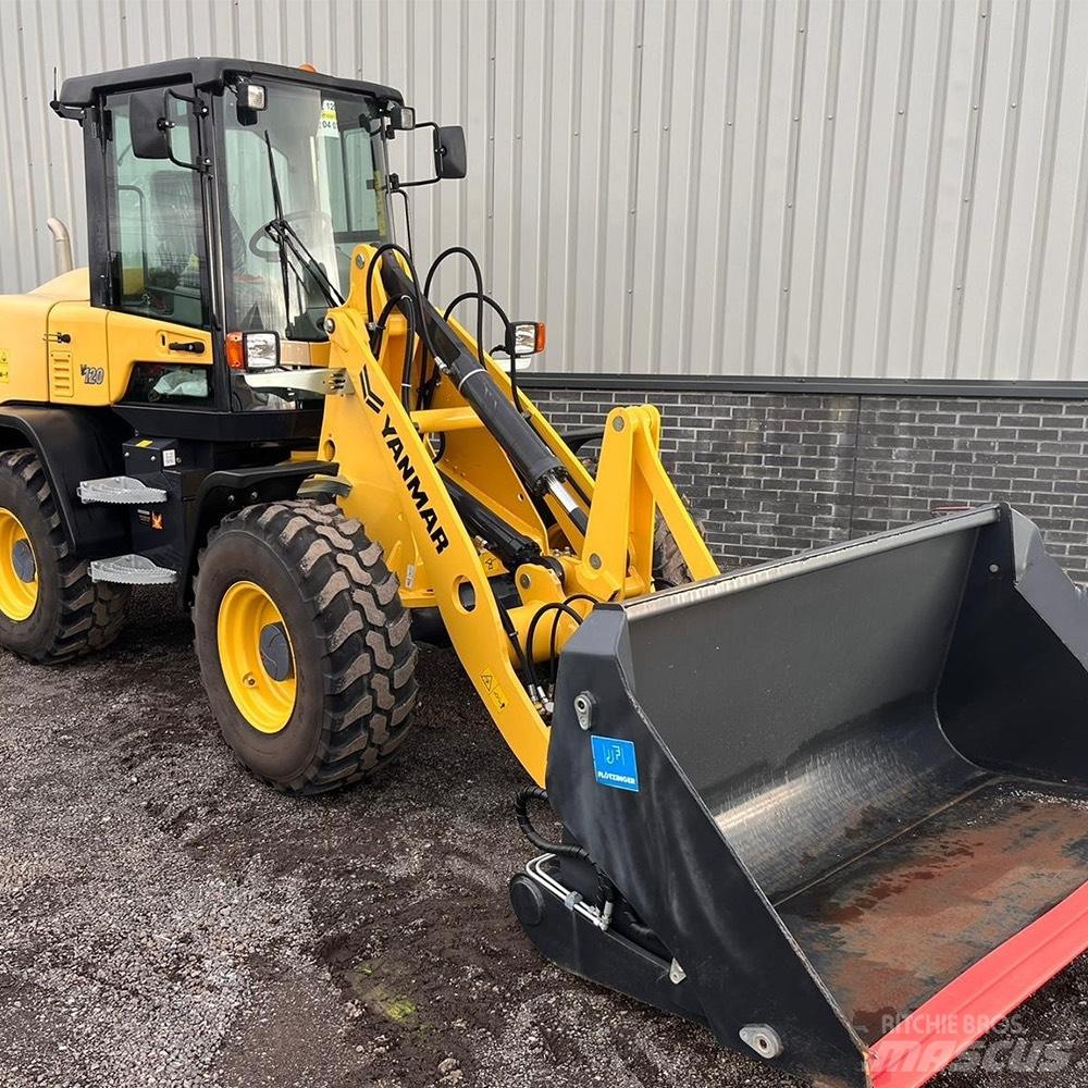 Yanmar V 120 Excavatoare cu roti