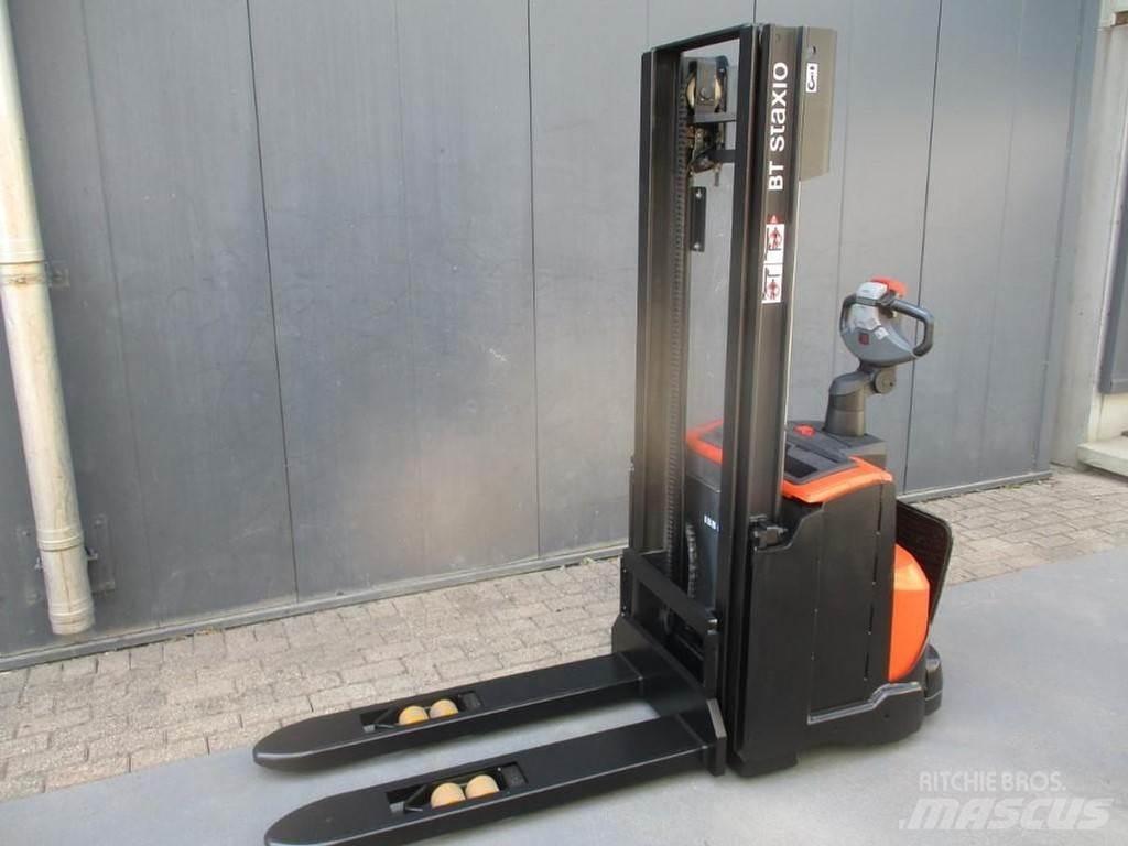BT SWE 100 Transpaleta manuala