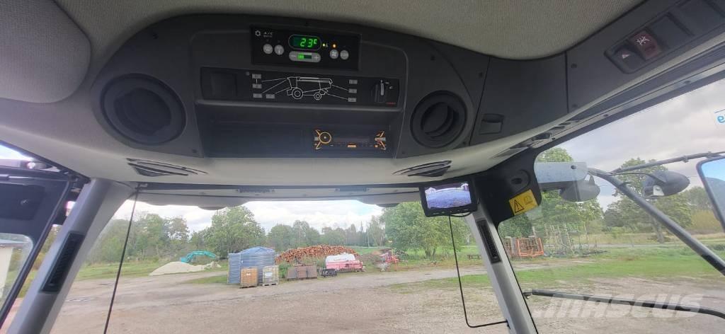 CLAAS Tucano 450 Combine de secerat