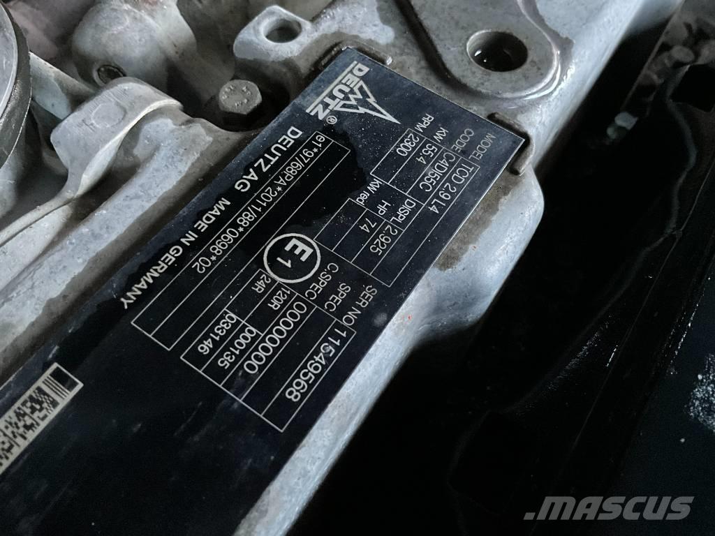 Mecalac 8 MCR Excavatoare 7t - 12t