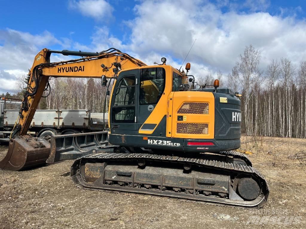 Hyundai HX 235 LCR Excavatoare pe șenile
