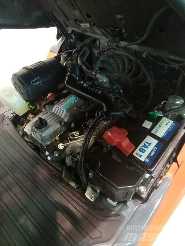 Toyota 8 FDF 25 Stivuitor diesel
