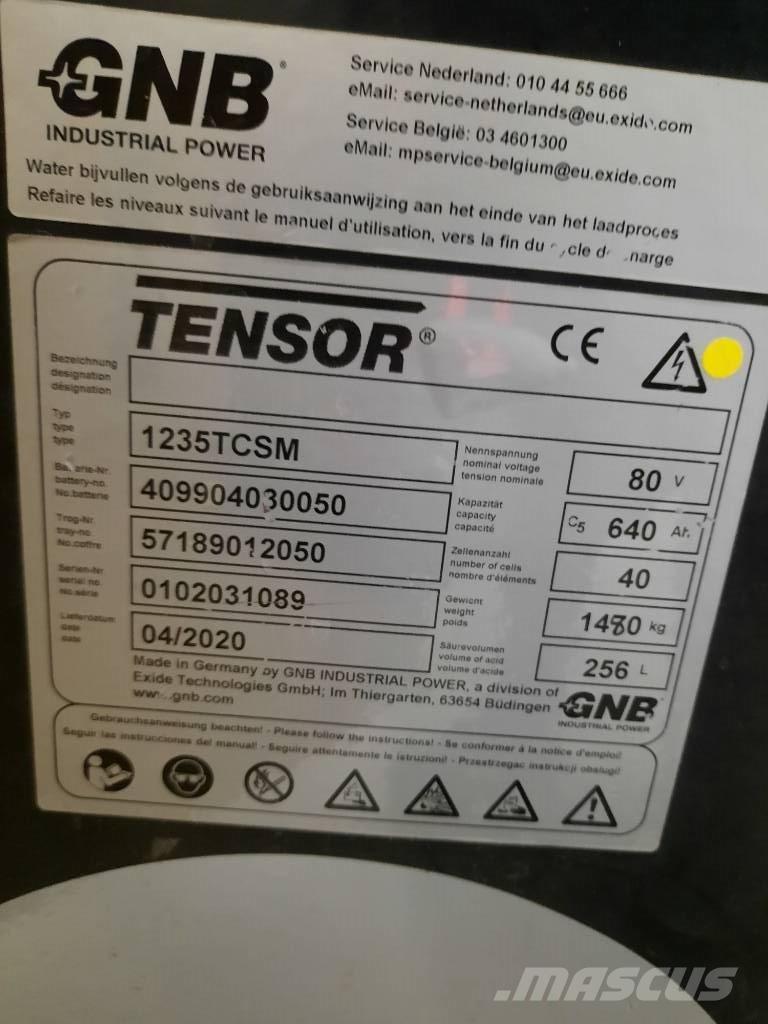 CAT EP25CN Stivuitor electric