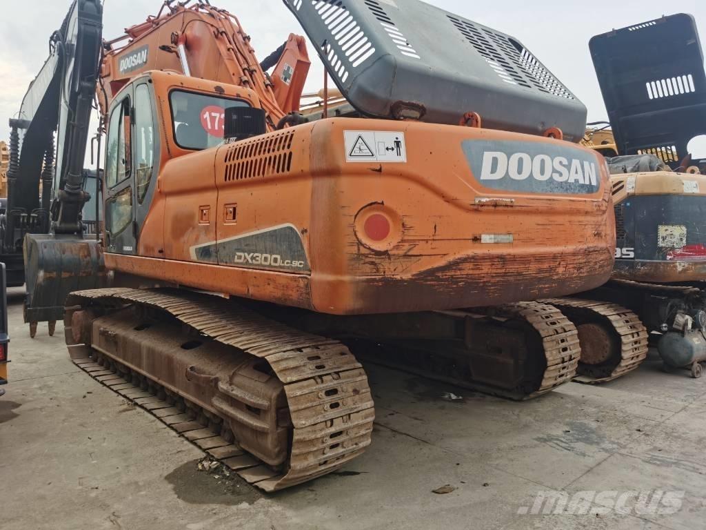 Doosan DX300LC-9C Excavatoare pe șenile
