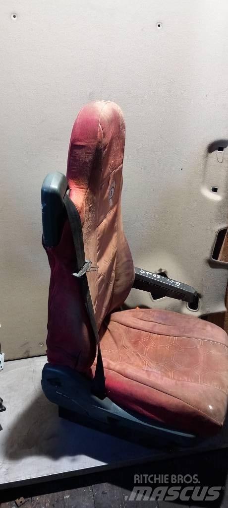 DAF XF95.    1327470 Cabine si interior