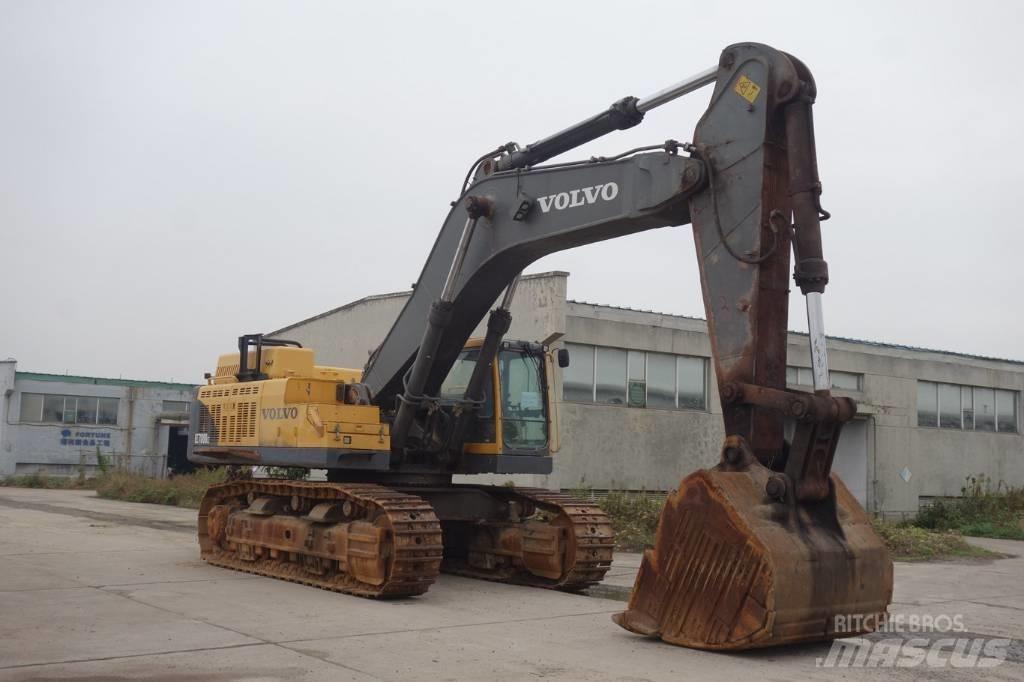 Volvo EC700 Excavatoare pe șenile
