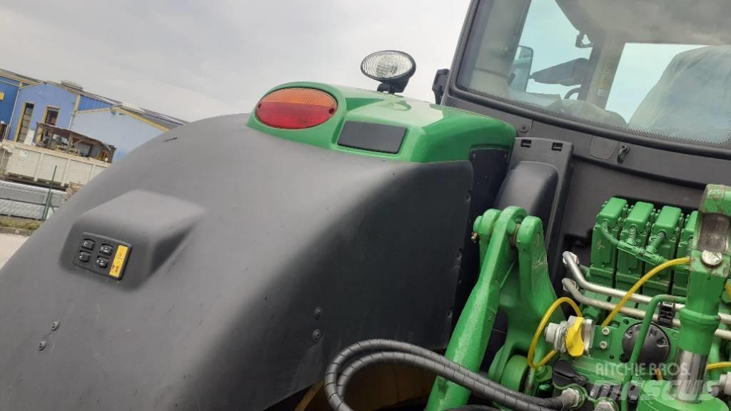 John Deere 6R165 Tractoare