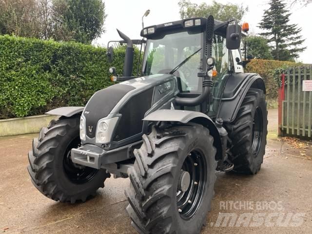 Valtra N123 HiTech-5 Tractoare
