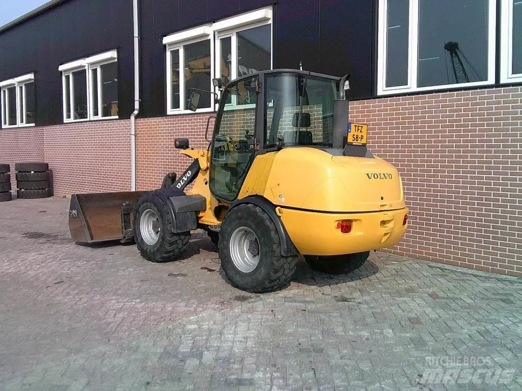Volvo L25B Incarcator pe pneuri