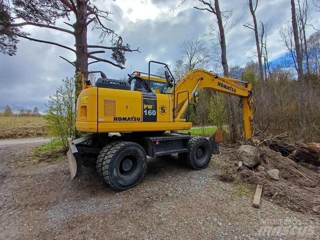 Komatsu PW 160-7E0 Excavatoare cu roti