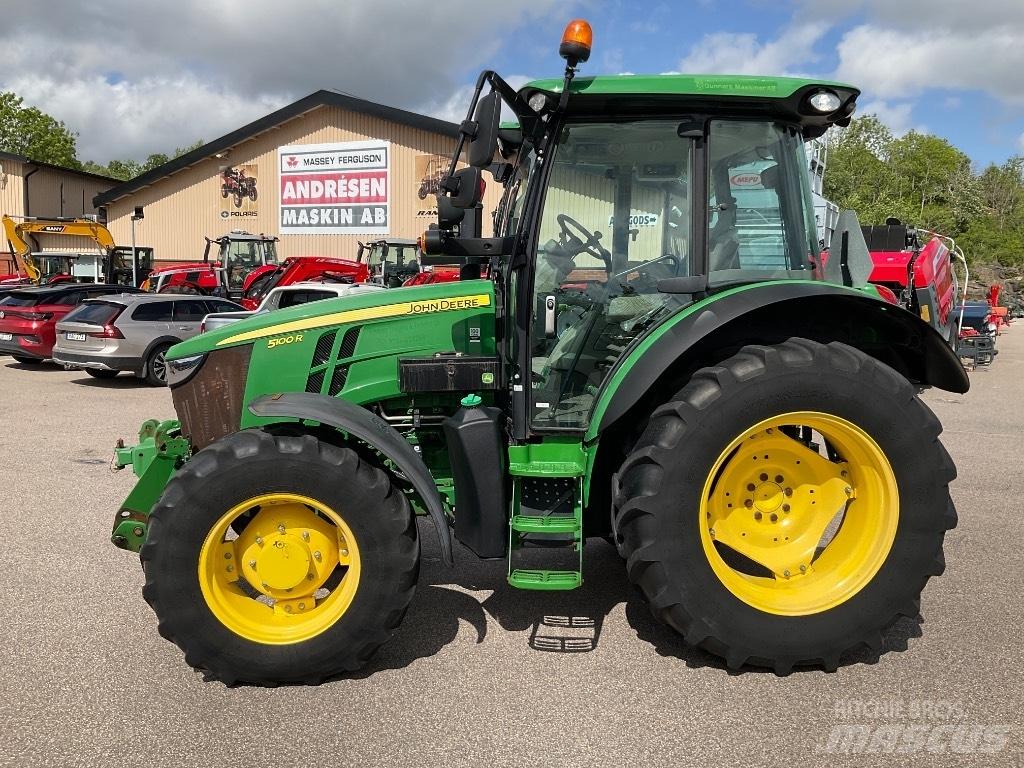 John Deere 5100 R Tractoare