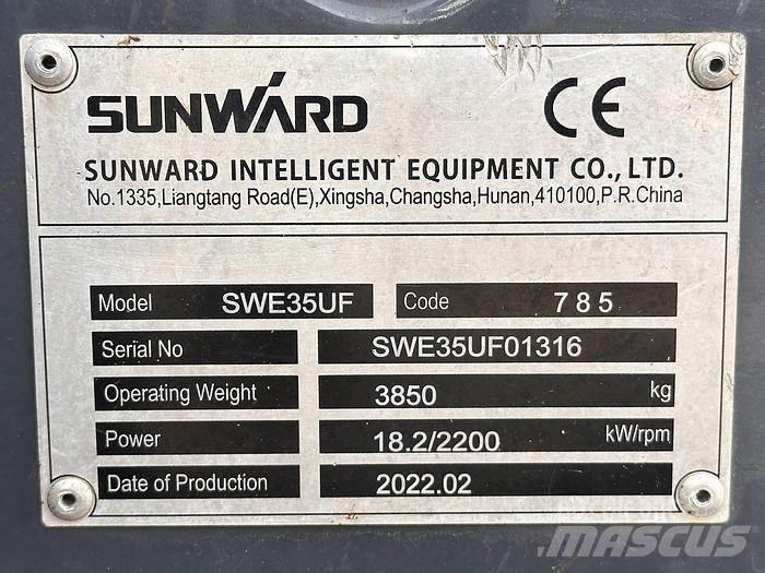 Sunward SWE35UF Mini excavatoare < 7t