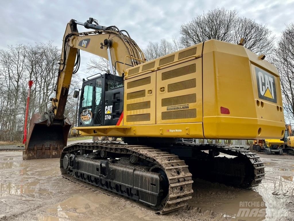 CAT 374 F L Excavatoare pe șenile
