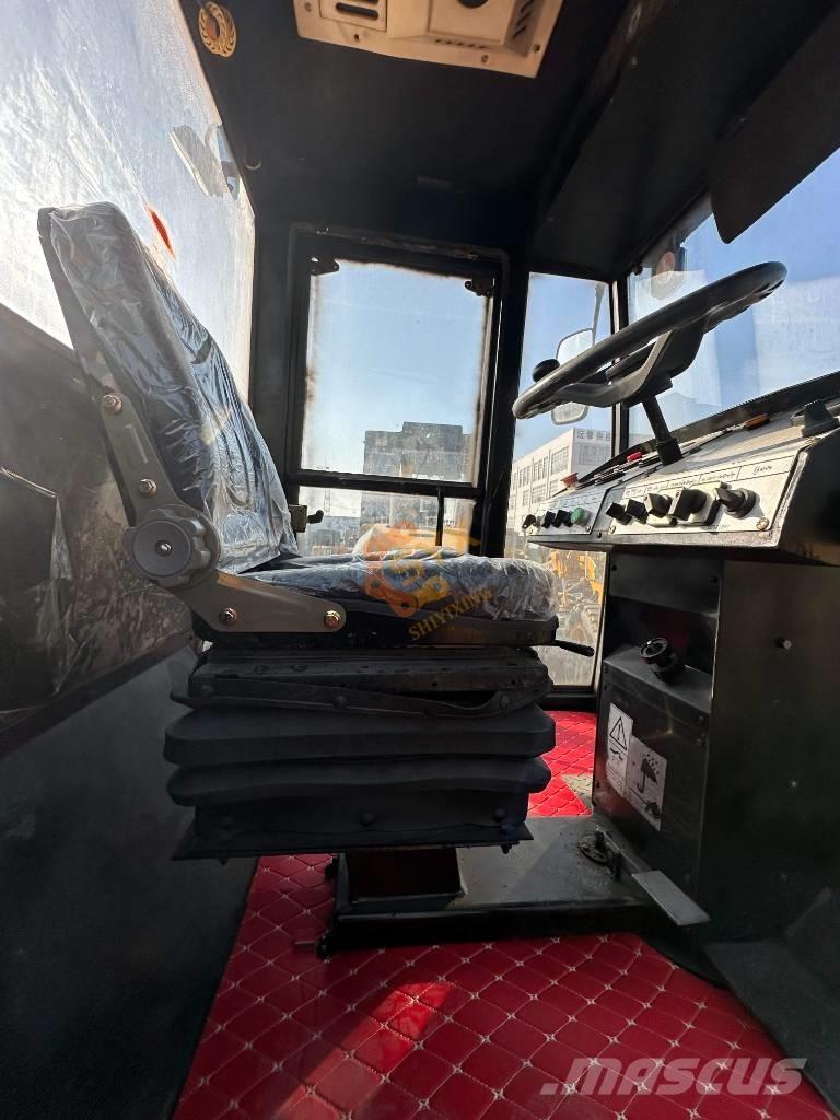 XCMG XD 103 Compactoare sol