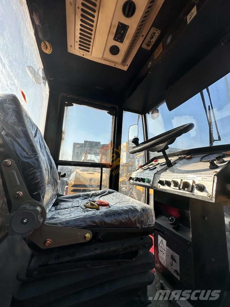 XCMG XD 103 Compactoare sol