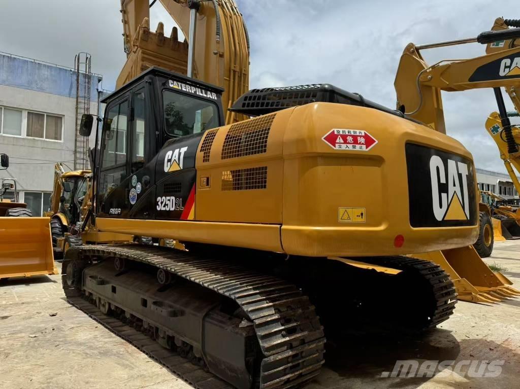 CAT 325 D L Excavatoare pe șenile
