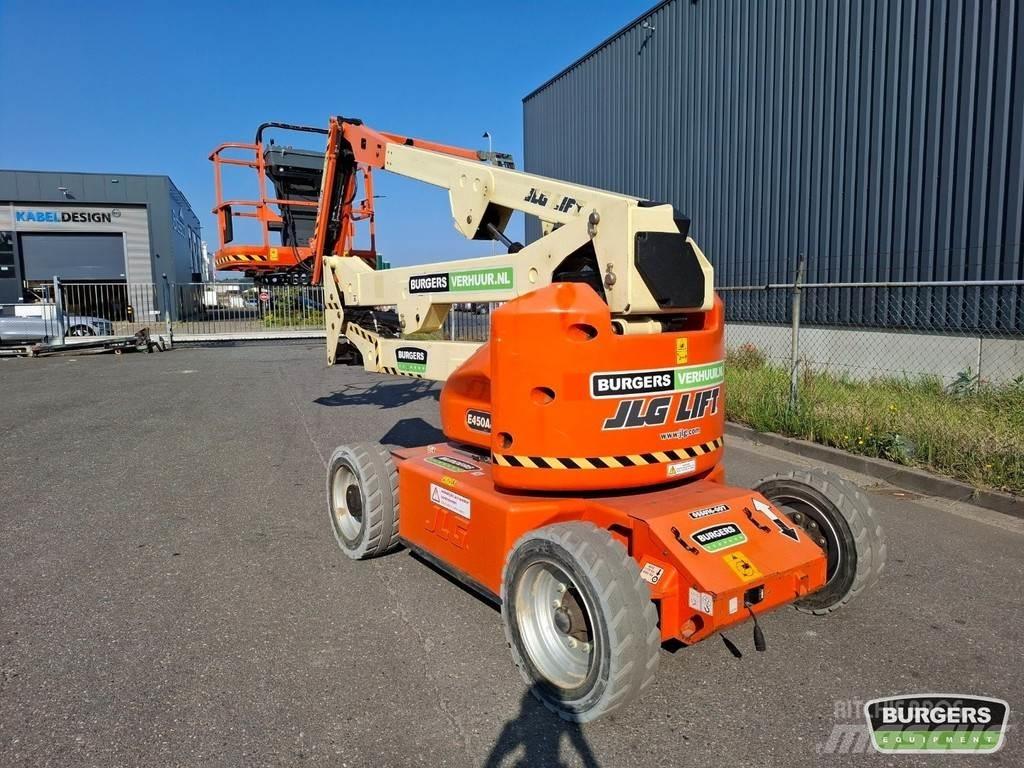 JLG E450 AJ Nacele cu brat articulat