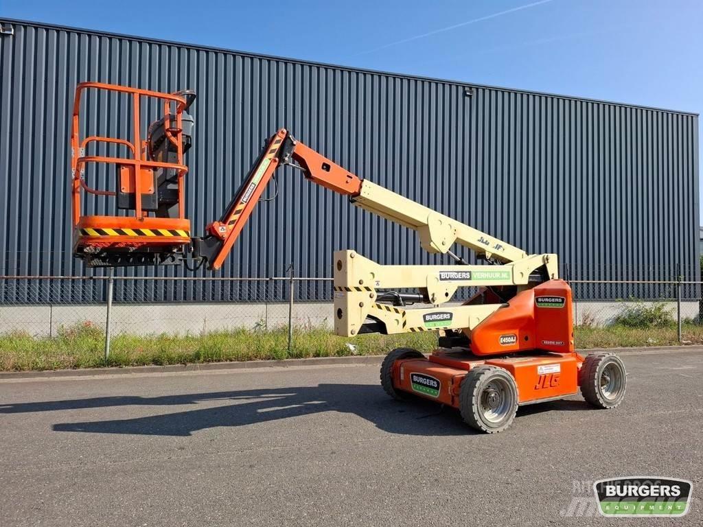 JLG E450 AJ Nacele cu brat articulat