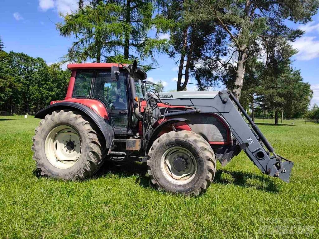 Valtra Valmet T 170 Tractoare