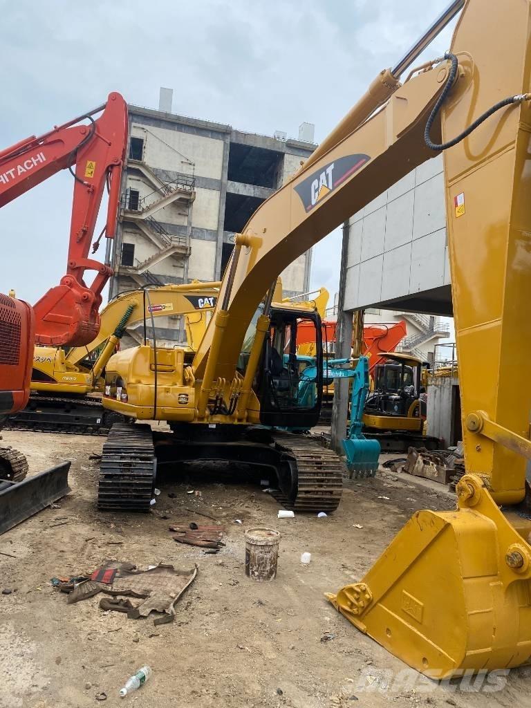 CAT 320 C L Excavatoare pe șenile
