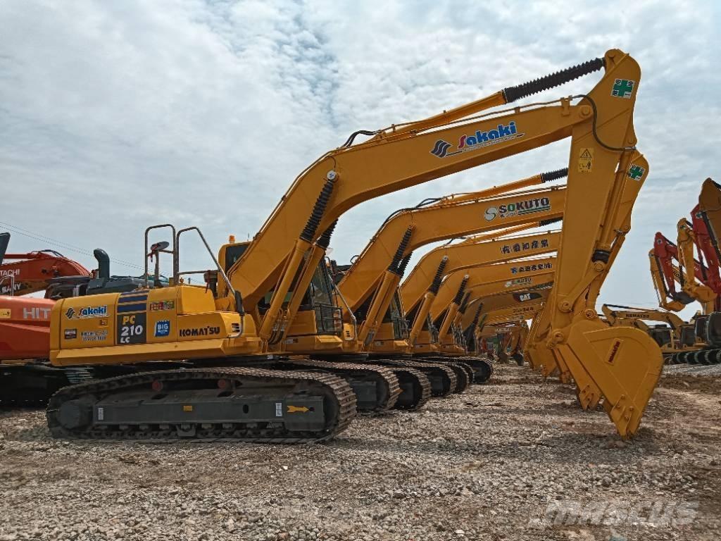 Komatsu PC 210 Excavatoare pe șenile
