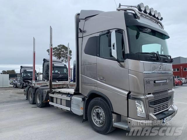 Volvo FH 750 Camion pentru lemne