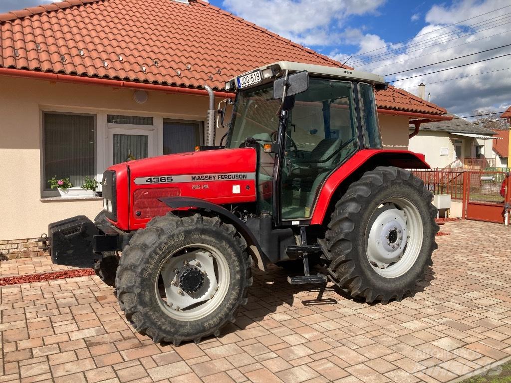 Massey Ferguson 4365 Tractoare