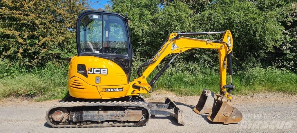 JCB 8025 Mini Digger Mini excavatoare < 7t