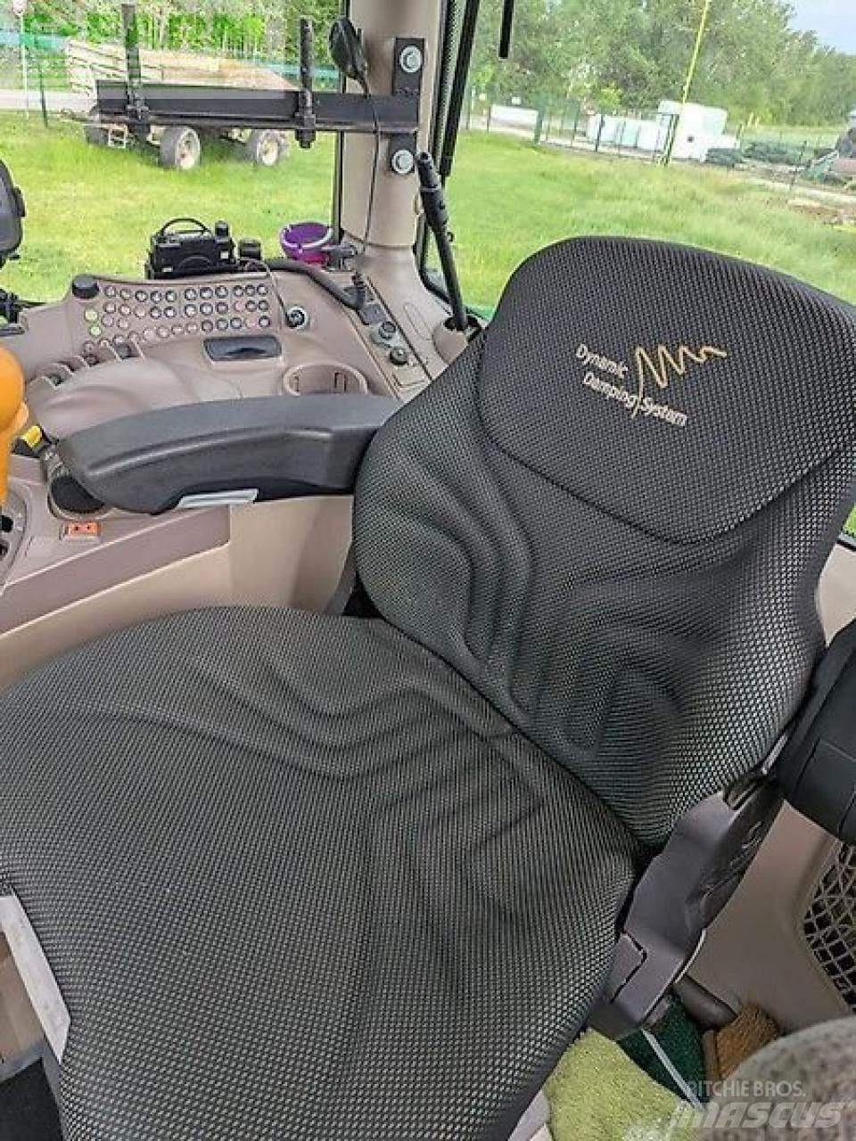 John Deere 6215 r Tractoare