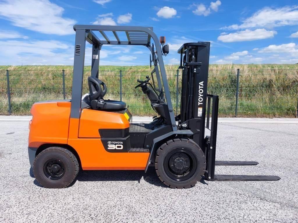 Toyota FDZN30 Stivuitor diesel