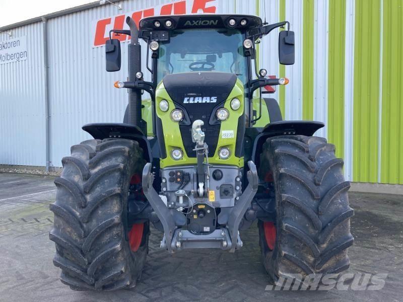 CLAAS AXION 850 Tractoare