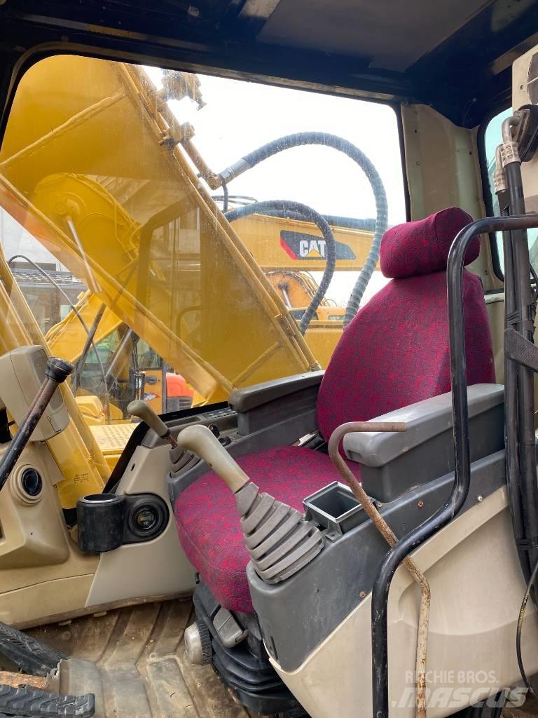 CAT 320 C L Excavatoare pe șenile
