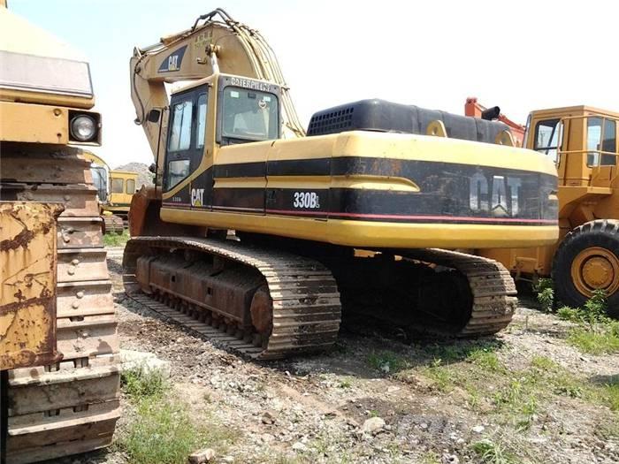 CAT 330 B Excavatoare pe șenile
