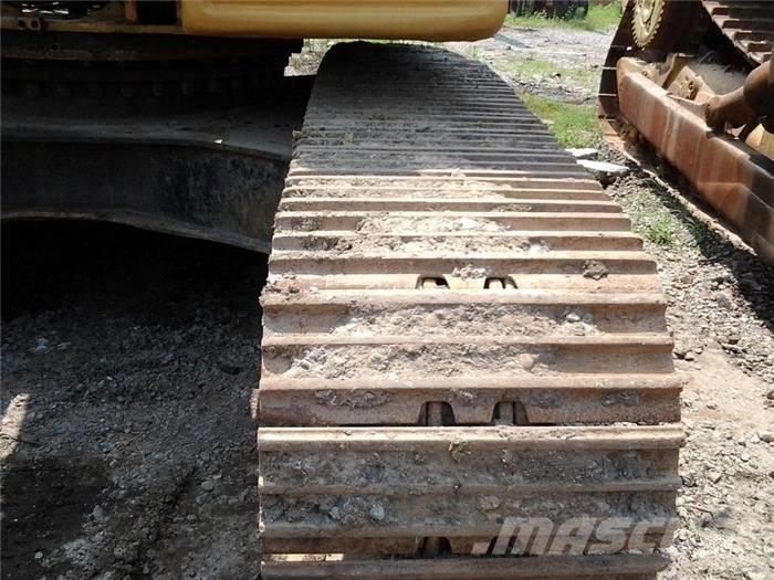 CAT 330 B Excavatoare pe șenile
