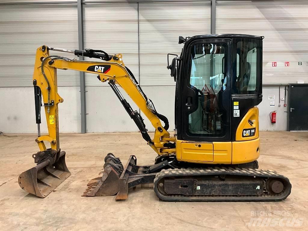 CAT 303 E Excavatoare pe șenile

