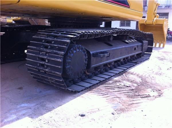 CAT 320 C L Excavatoare pe șenile
