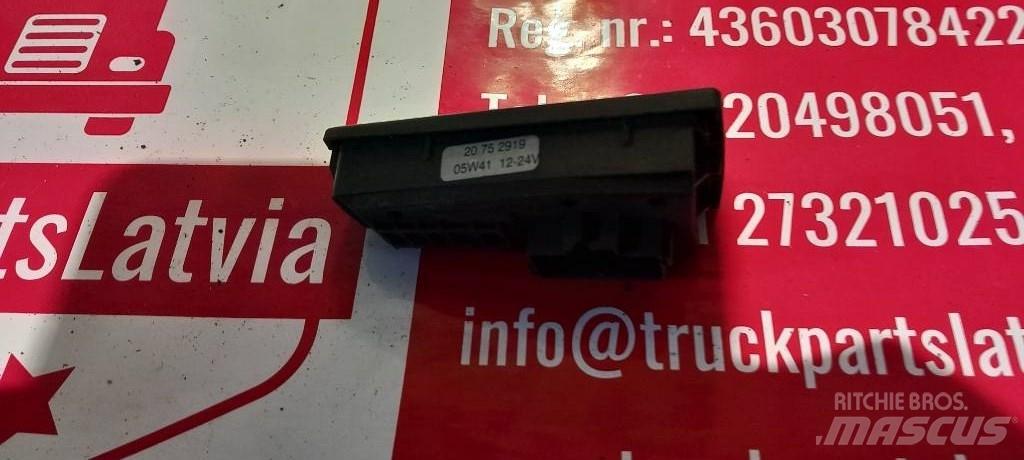 Volvo FH 12.    20752919 Cabine si interior