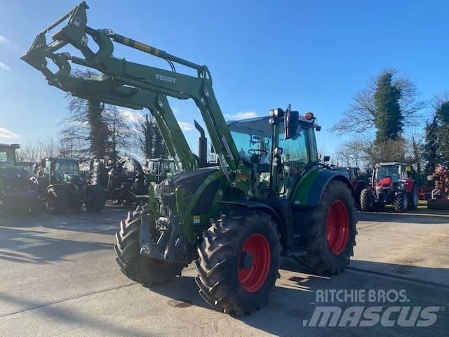Fendt 516 Vario Tractoare