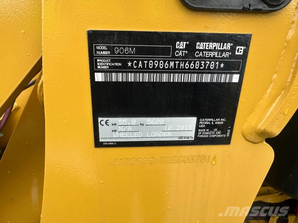 CAT 906 M Incarcator pe pneuri