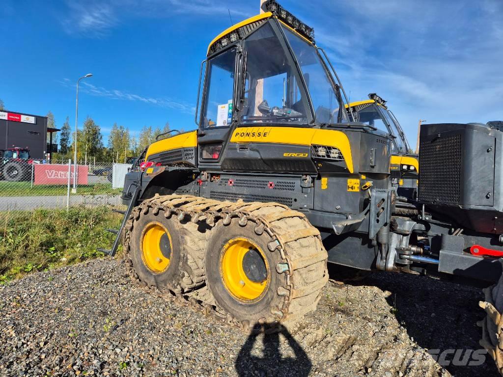 Ponsse ERGO 8W Combine forestiere