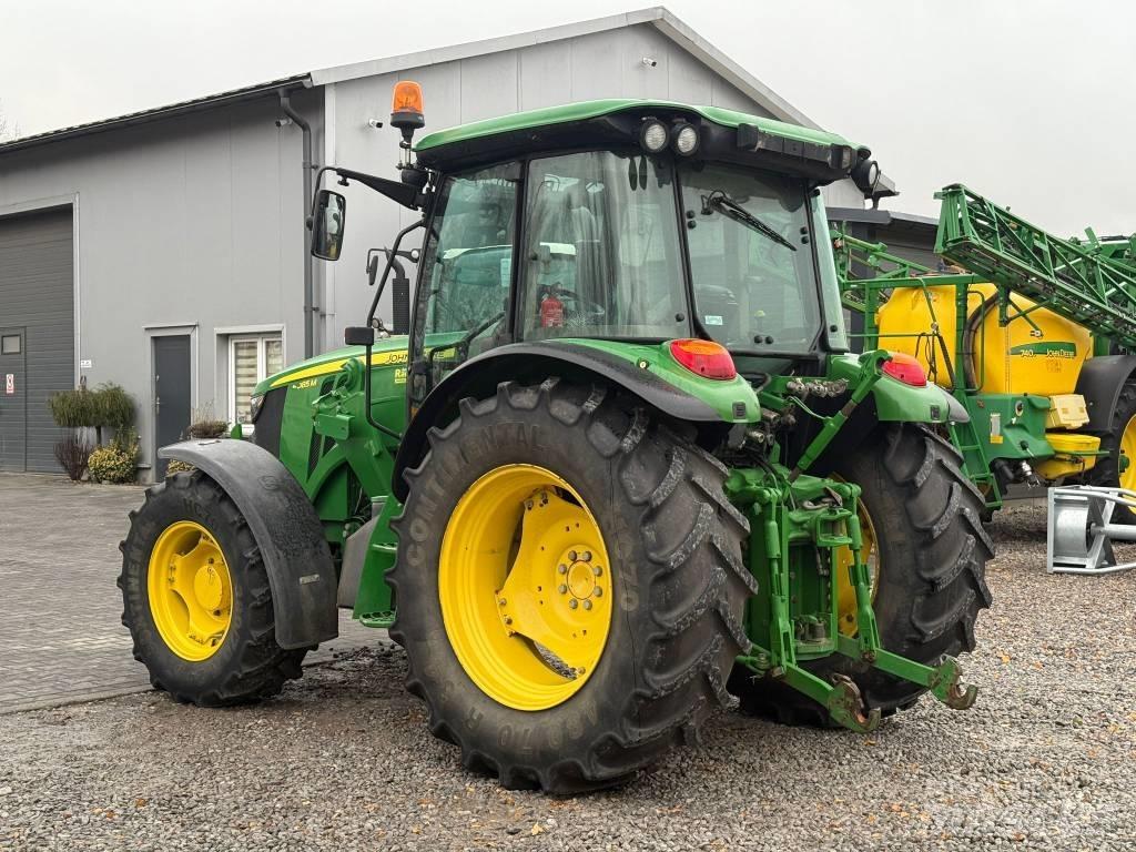 John Deere 5085 Tractoare
