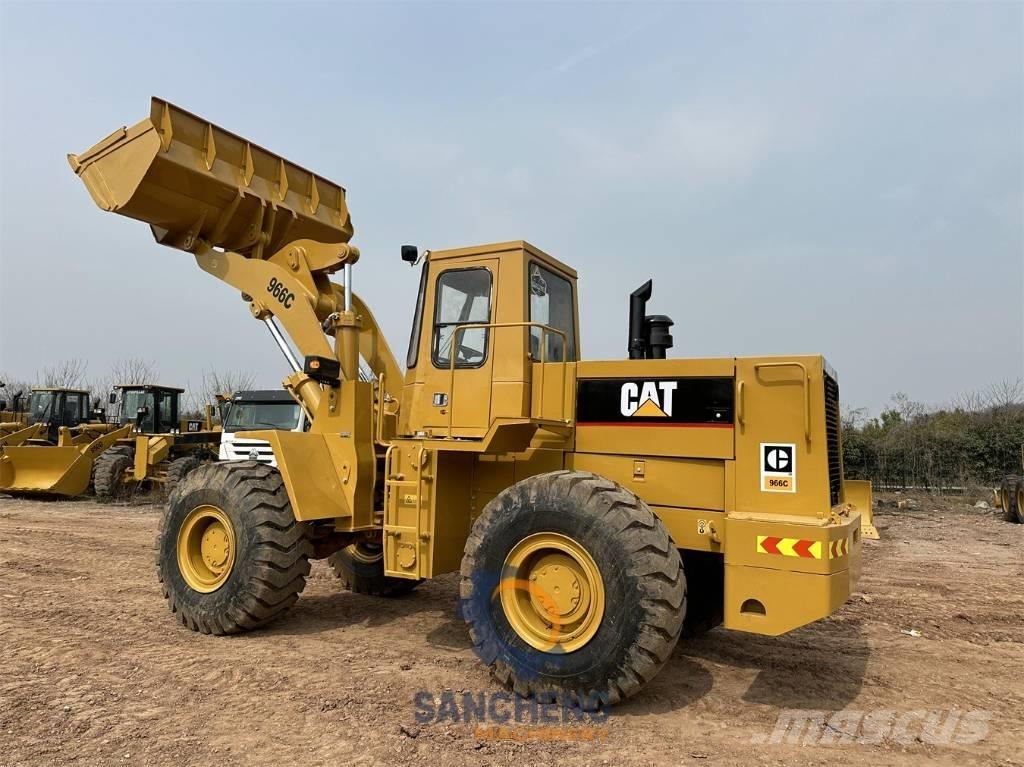 CAT 966 C Incarcator pe pneuri