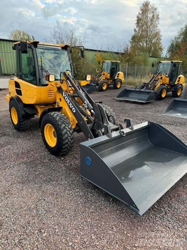 Volvo L 25 F Incarcator pe pneuri