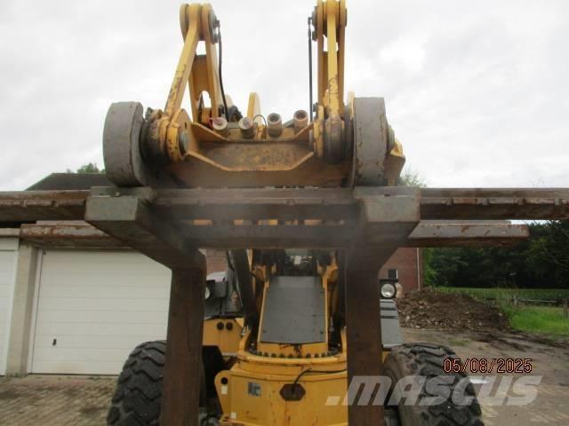 Ahlmann AS 210 E Incarcator pe pneuri