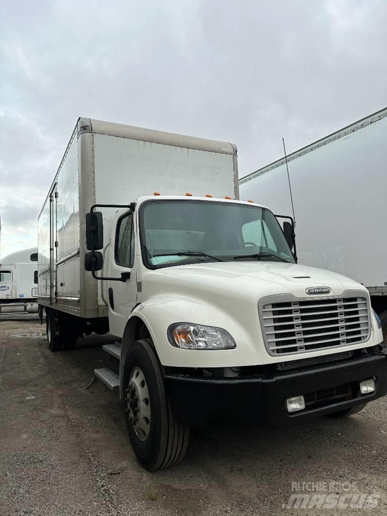Freightliner M2 106 Autocamioane