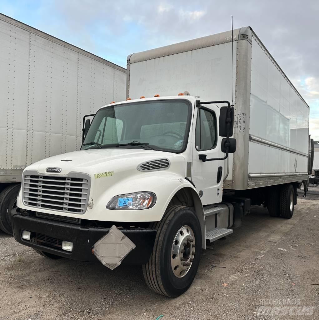 Freightliner M2 106 Autocamioane