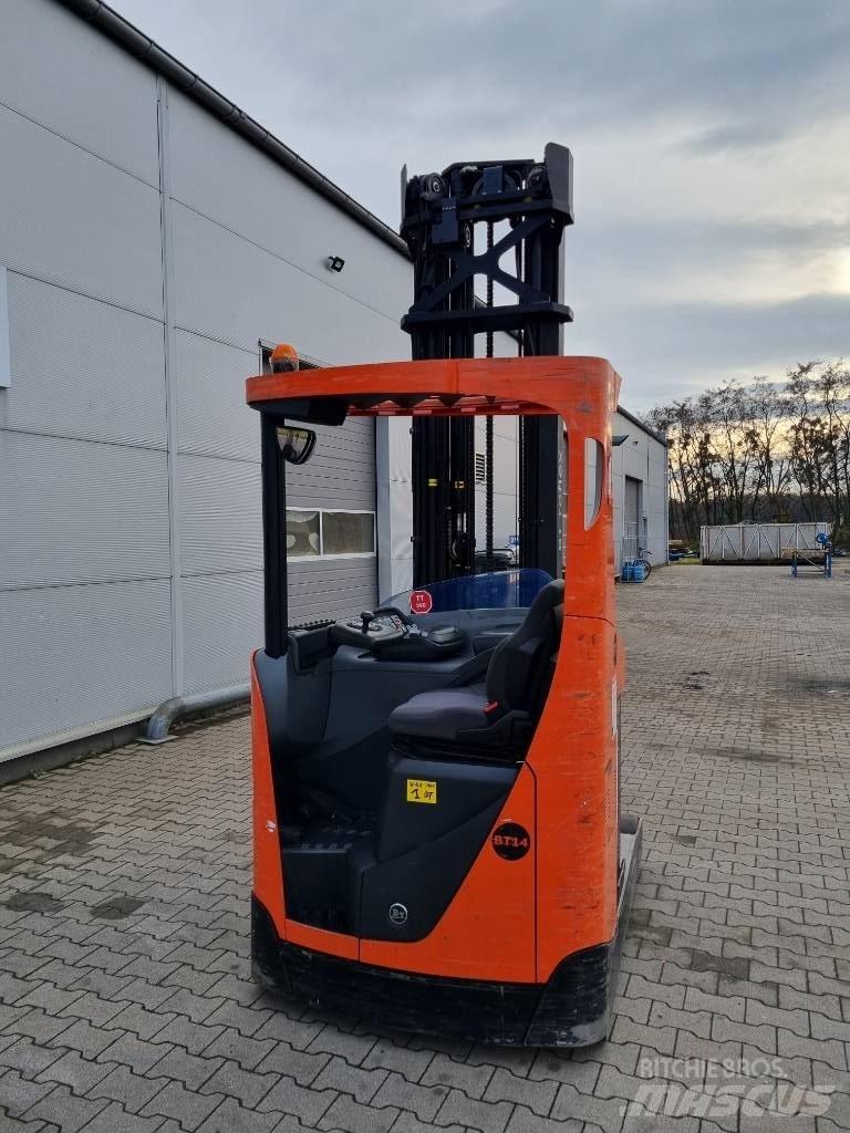 BT RR E 160 Stivuitor cu catarg retractabil